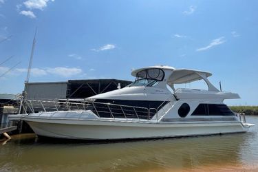 52' Bluewater Yachts 2007 Yacht For Sale